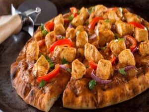 CHICKEN PIZZA