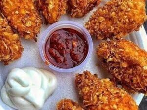 Veg crispy Momos ( 6 pieces )