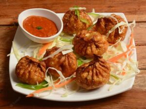 Chicken fried Momos ( 6 pieces )